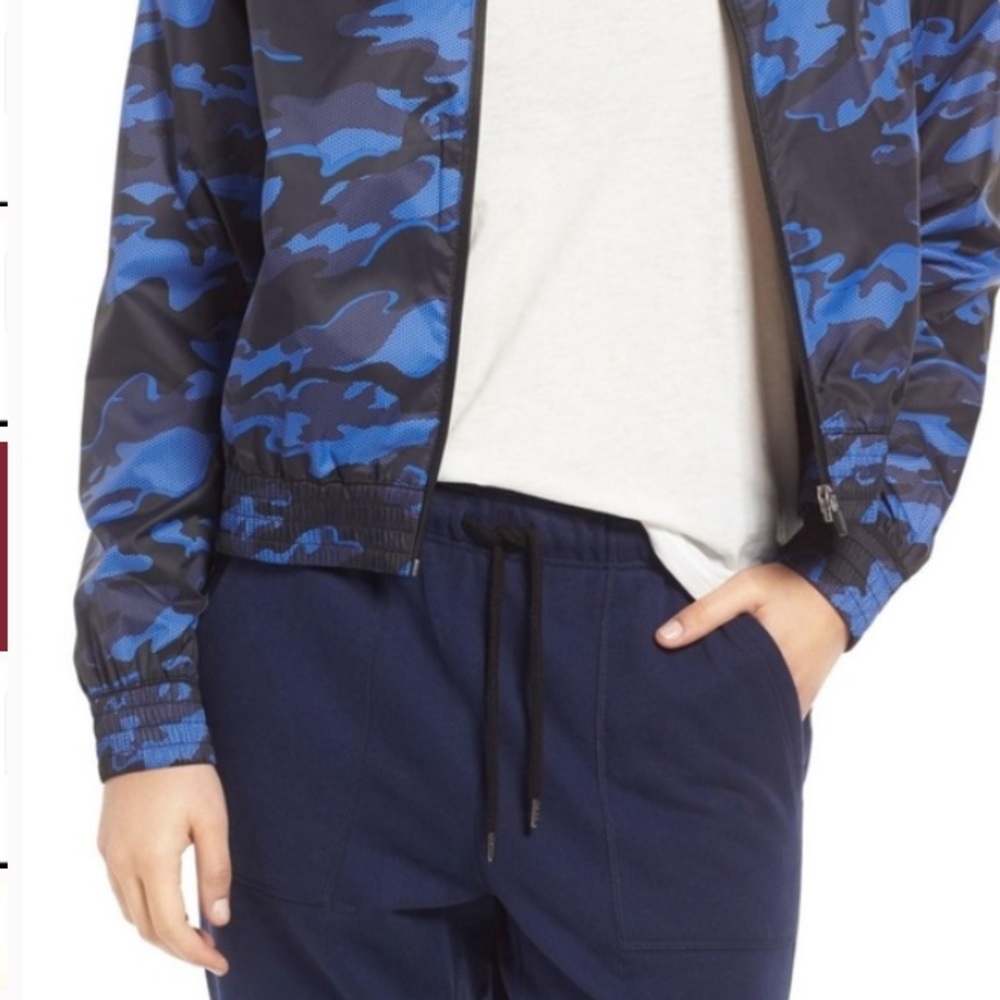 Ivy Park Cropped Camo Zip-Up Bomber Jacket (B) - Picture 4 of 14